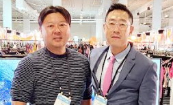 뱅크오브호프, 매직쇼·라스베가스 어패럴 쇼 참석