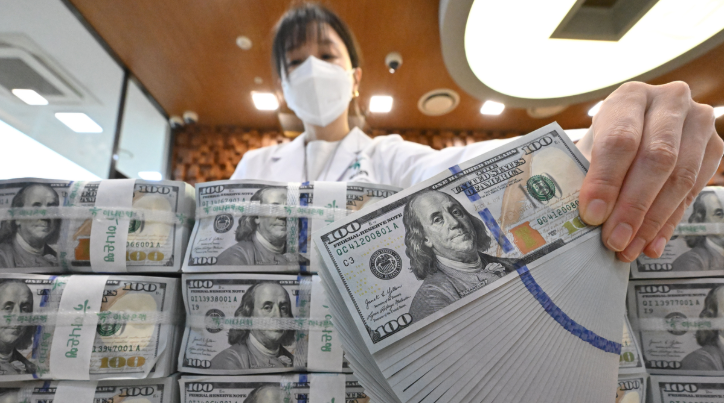 ��/�޷� ȯ�� 1517.3�� ������1520������ ����