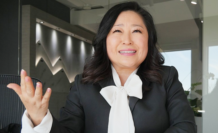 ������ ��ٸ� �� ���١������ٸ� �ڻ�, ���ǿ� ����